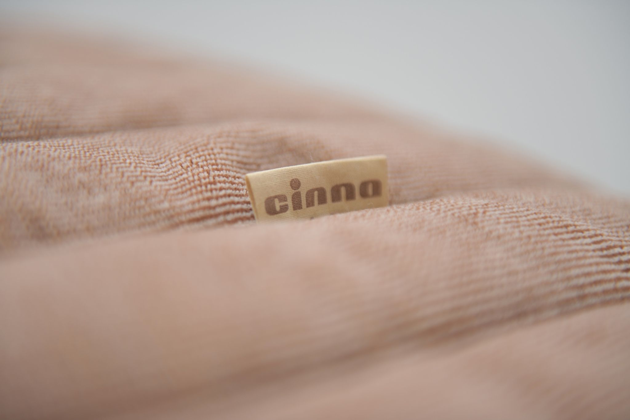 Sandra sofa by Annie Hieronimus for Cinna France