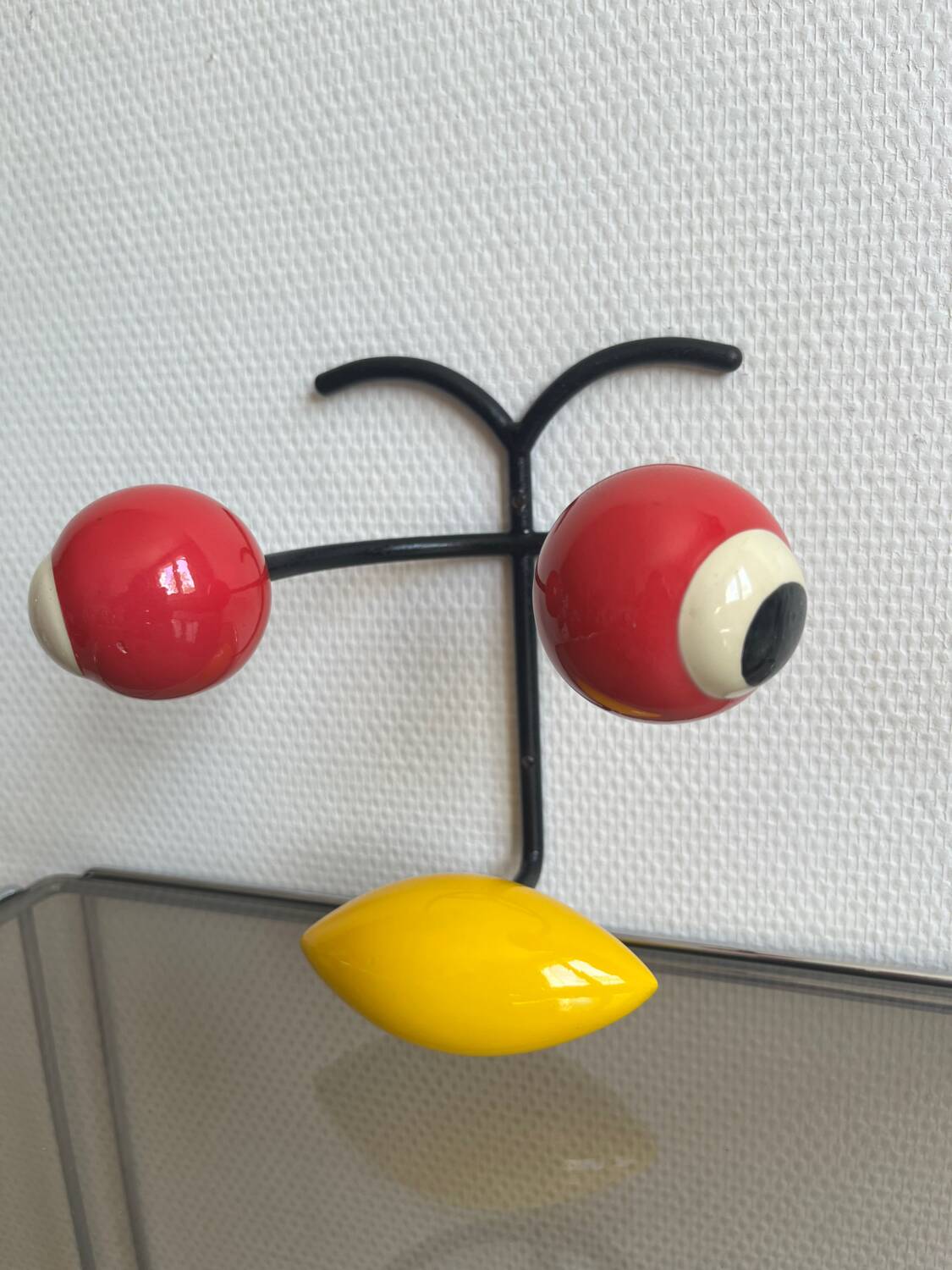 Coat rack brand pylons year 90