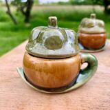 4 pots en barbotine figurant un poivron, début XXème