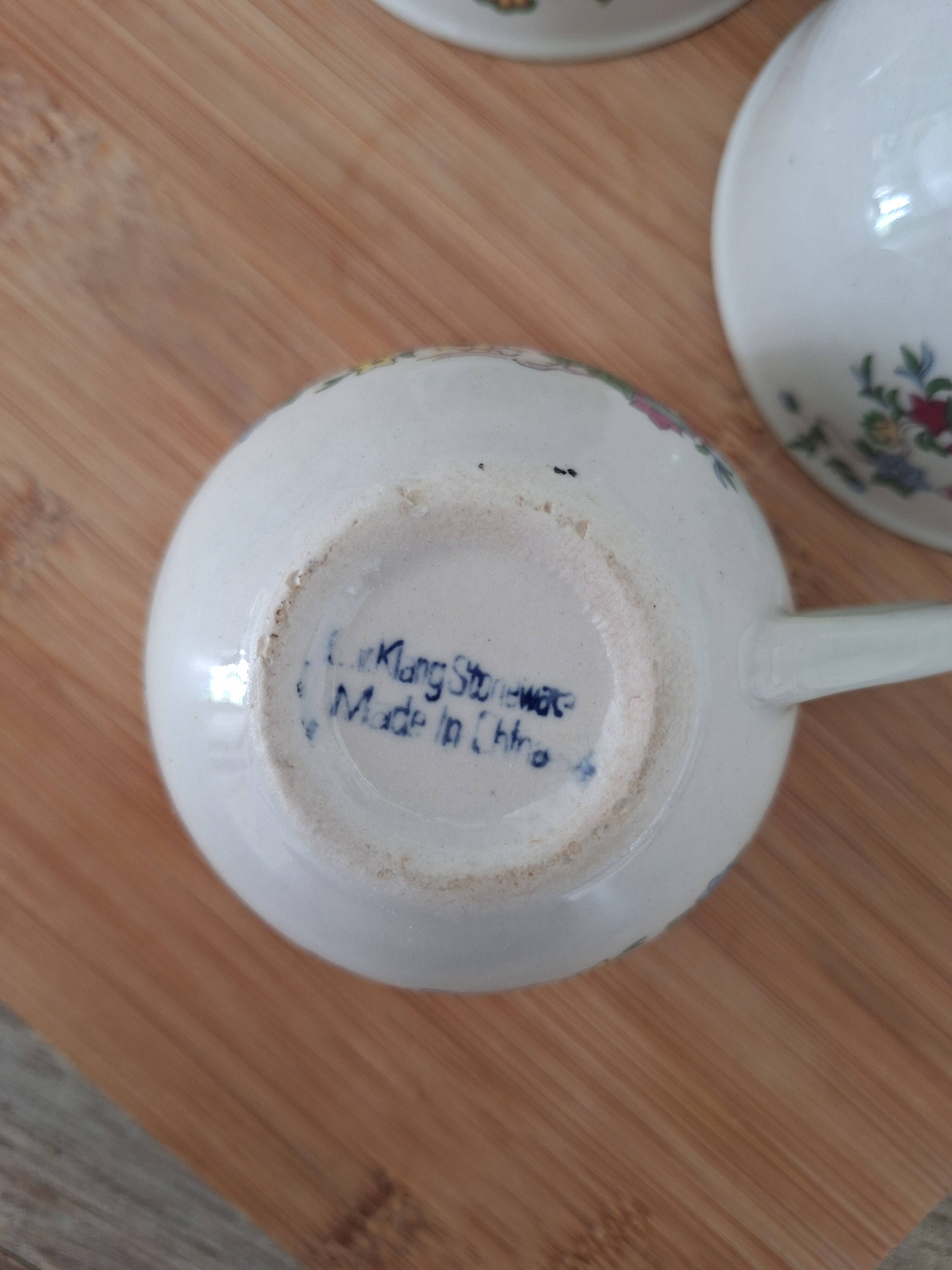 Chi Kiang Stoneware vintage flower mugs