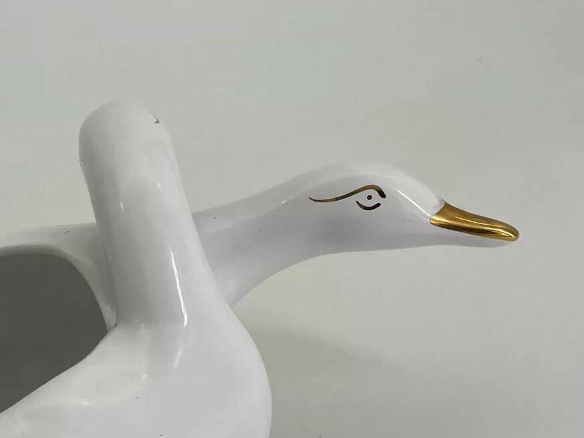 Vintage porcelain cache pot