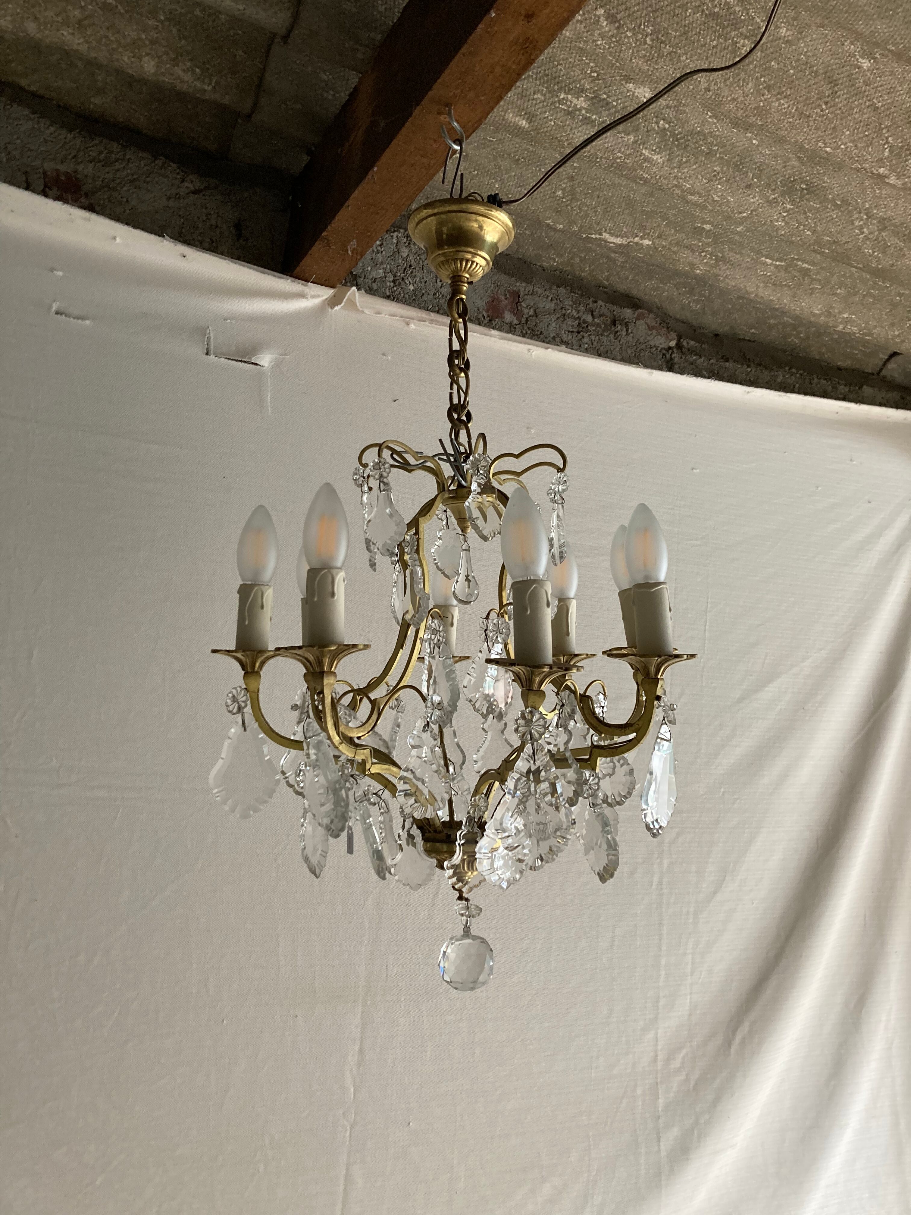 Brass chandelier with 8 arms
