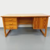 Vintage sled leg pine executive desk from the 60s-70s