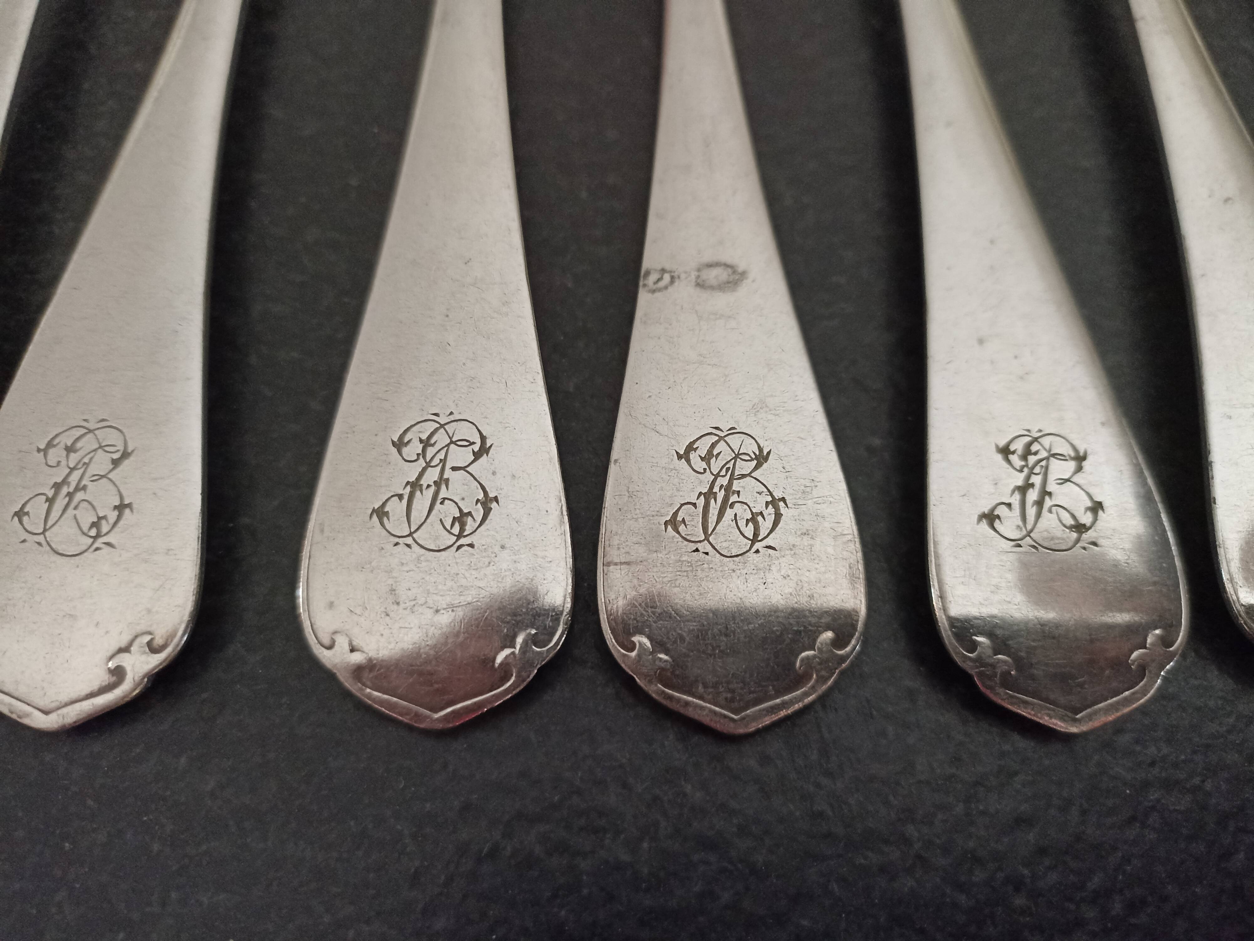 Lot de 9 fourchettes Christofle en métal argenté