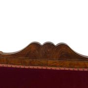 Canapé baroque vintage bordeaux