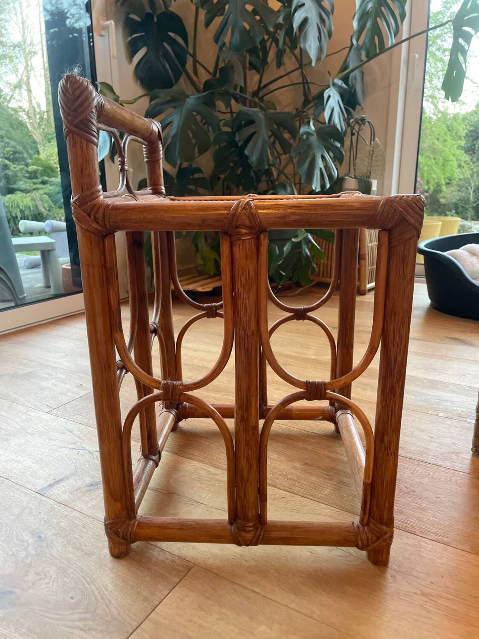 Table d'appoint vintage en rotin