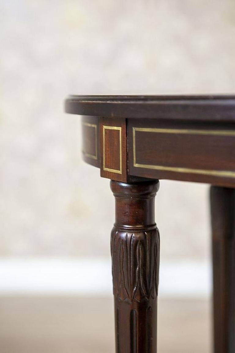Early 20th Century English Walnut Oval Coffee Table, 1950s