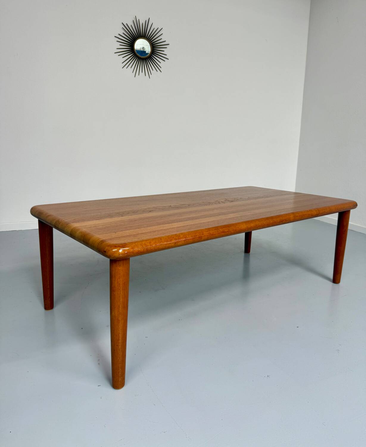 Scandinavian design teak coffee table kofod larsen Møbelfabrik