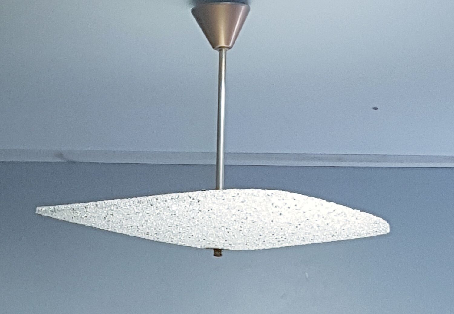 Suspension de maïs soufflé de l'ère spatiale