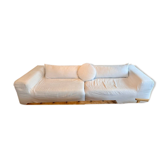 4-seater white linen sofa - Bed and Philosophy