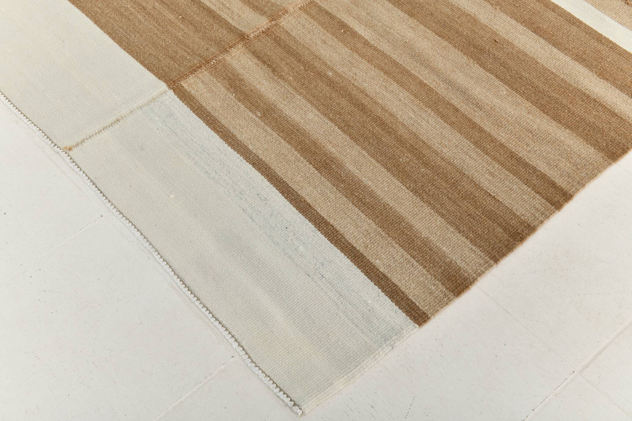 10x10 Bronze Beige Square Vintage Rug, 300x321Cm