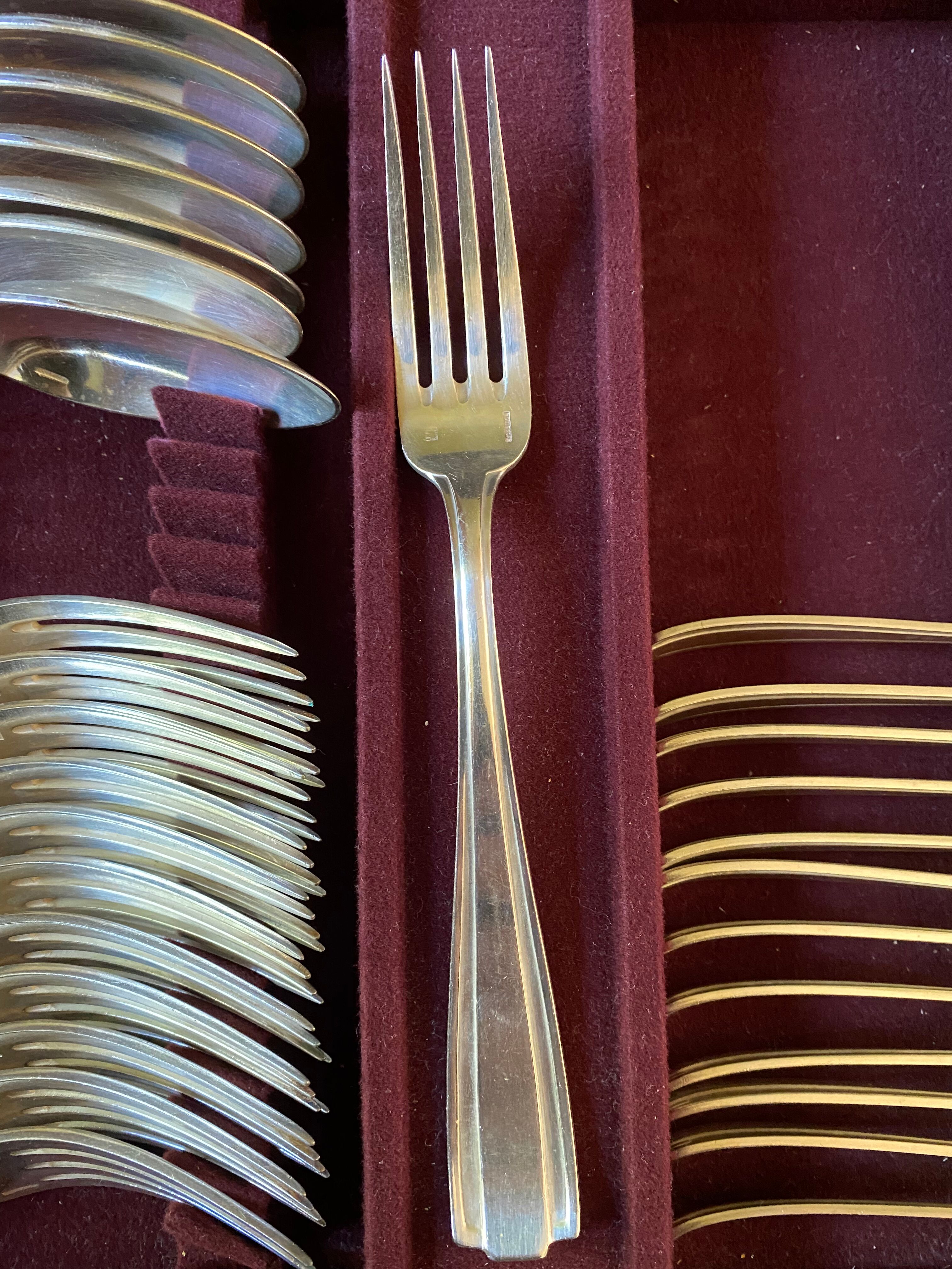 Ménagère en métal argenté
