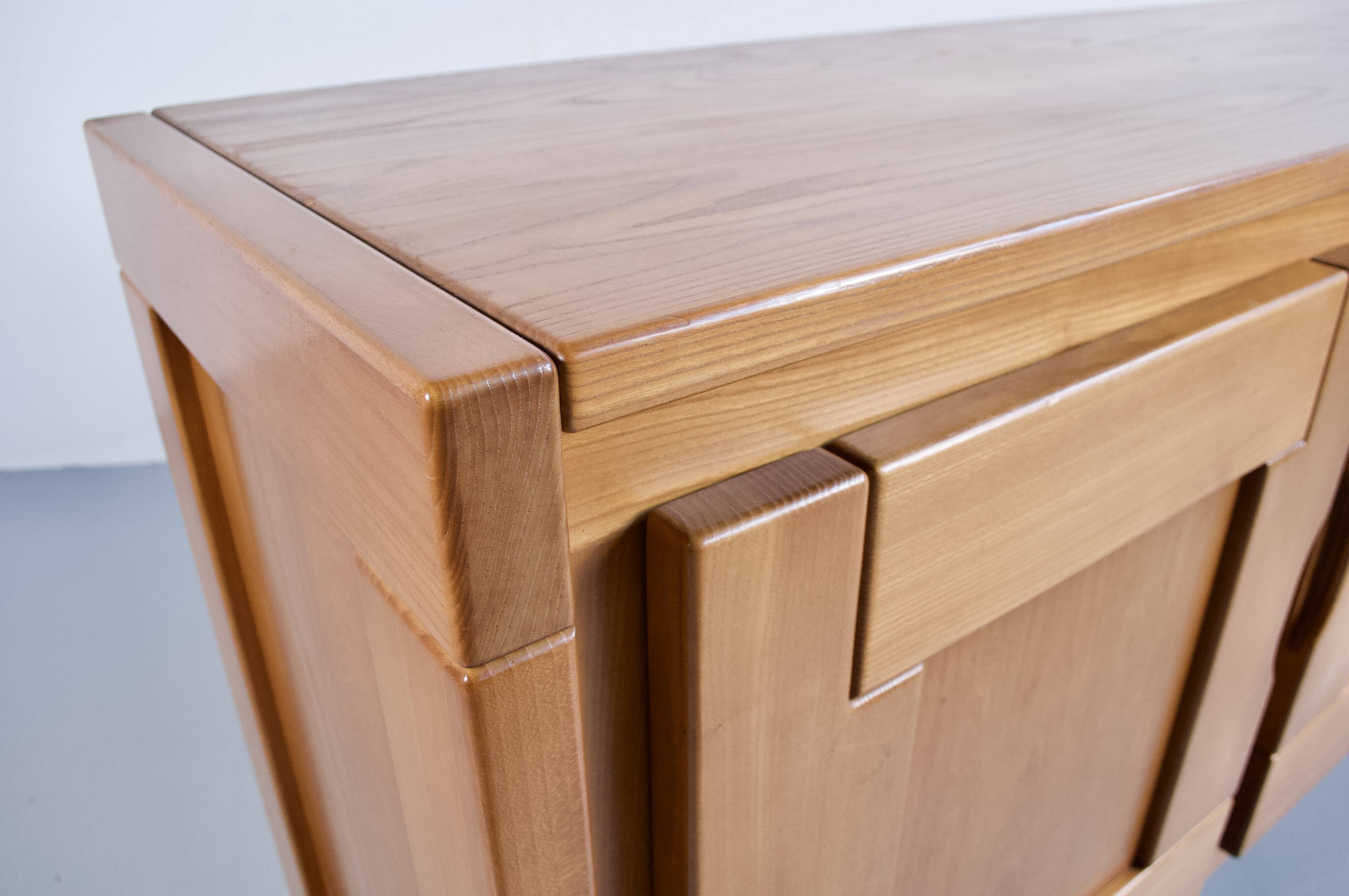 ENFILADE OAK HOUSE REGAIN 1980s