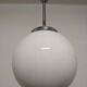 Suspension boule XXL en opaline art déco