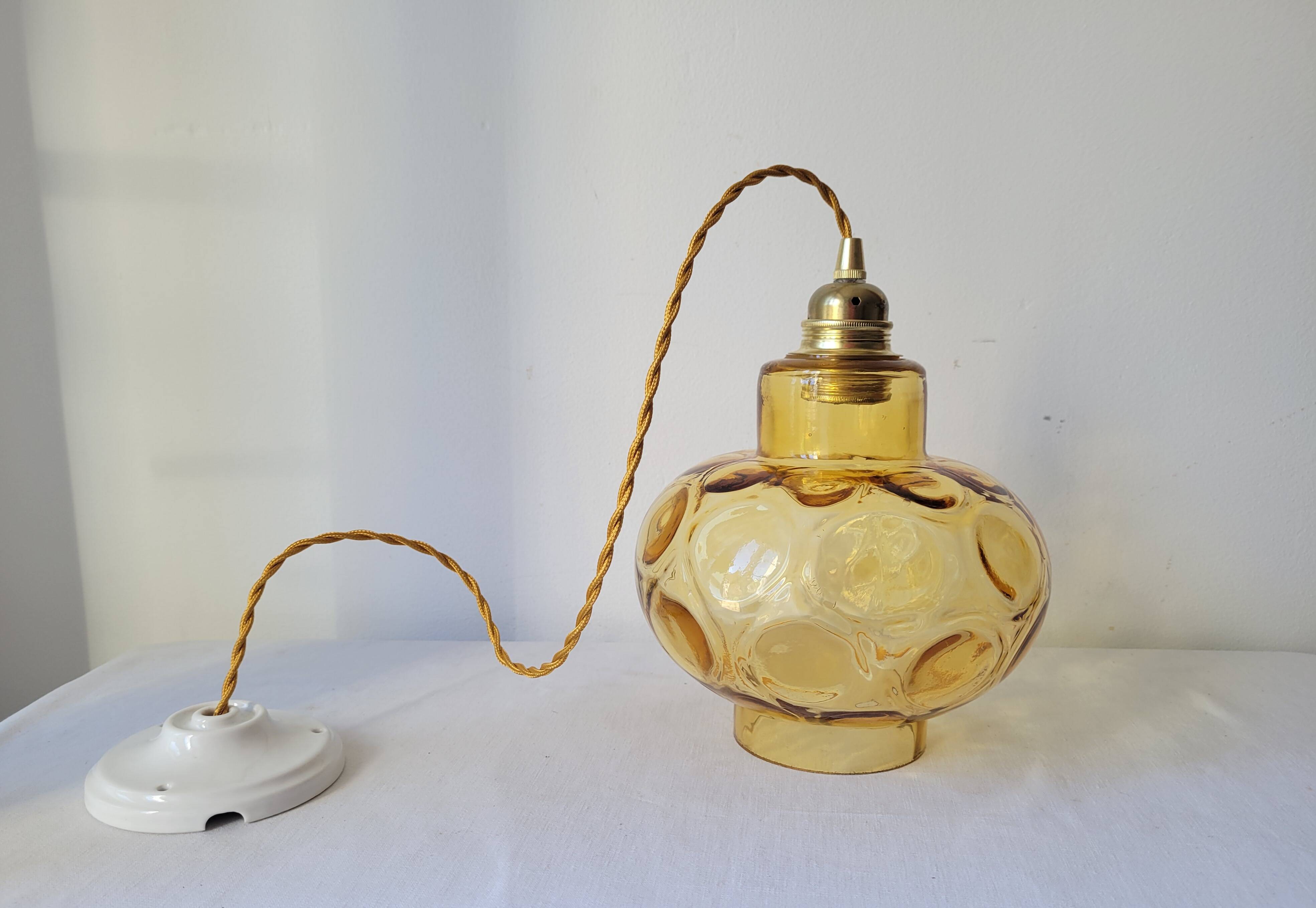 Amber faceted glass pendant light