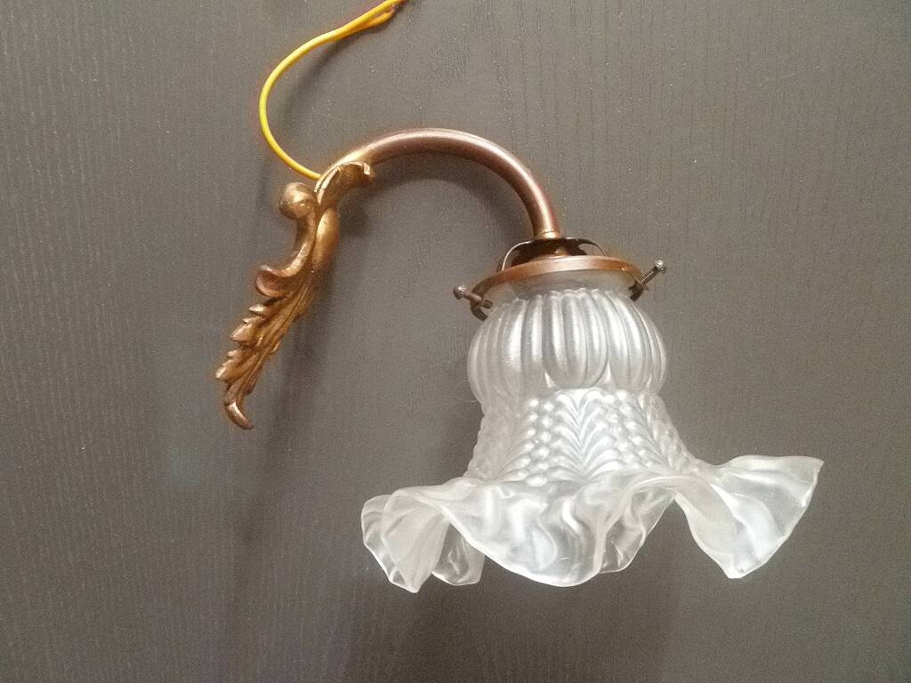 Vintage wall lamp