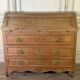 Commode secrétaire en chêne clair, XVIIIeme siècle