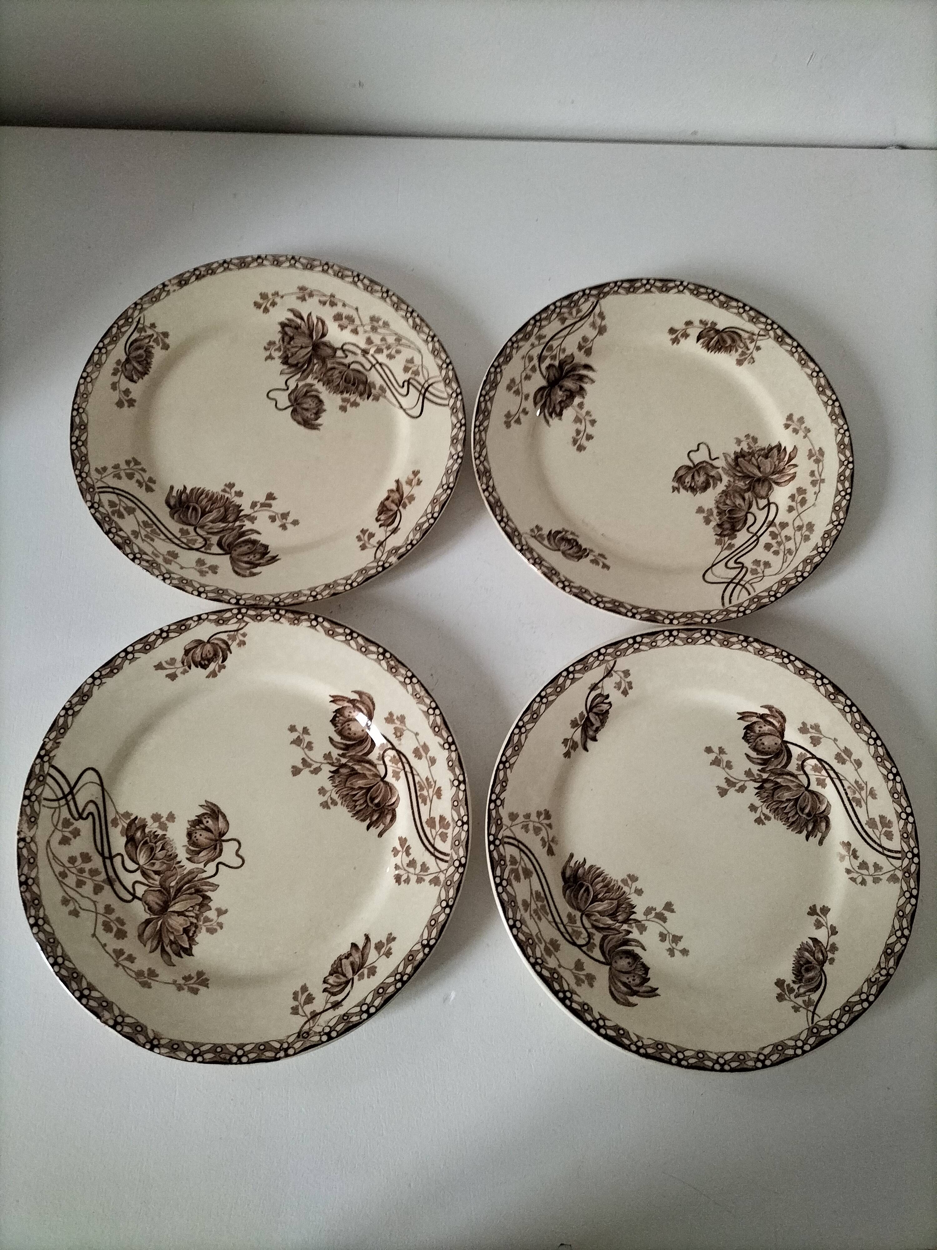 Set of 4 Sarreguemines plates, Royat model, 19th century, early 20th century