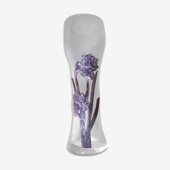 Vase aux fleurs métalique