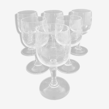 6 verres à pieds anciens