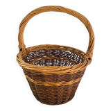 Round two-tone wicker basket from the 80s.