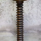 Fifth wheel press screw