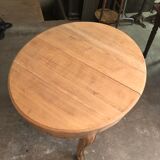 Round/oval dining table solid oak with two extensions