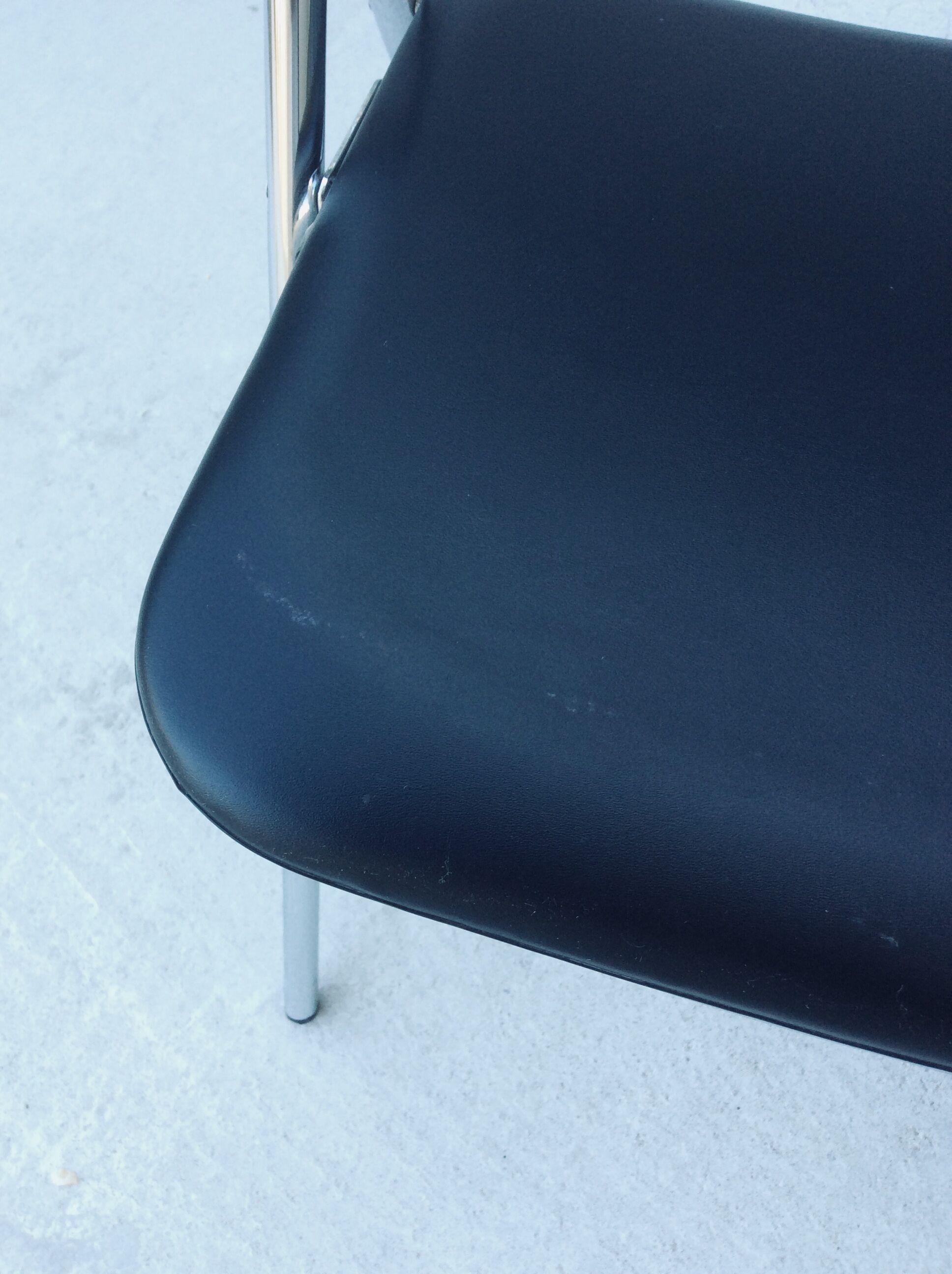 Chaise pliante chrome et skaï, vintage 70