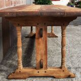 Louis XIII table