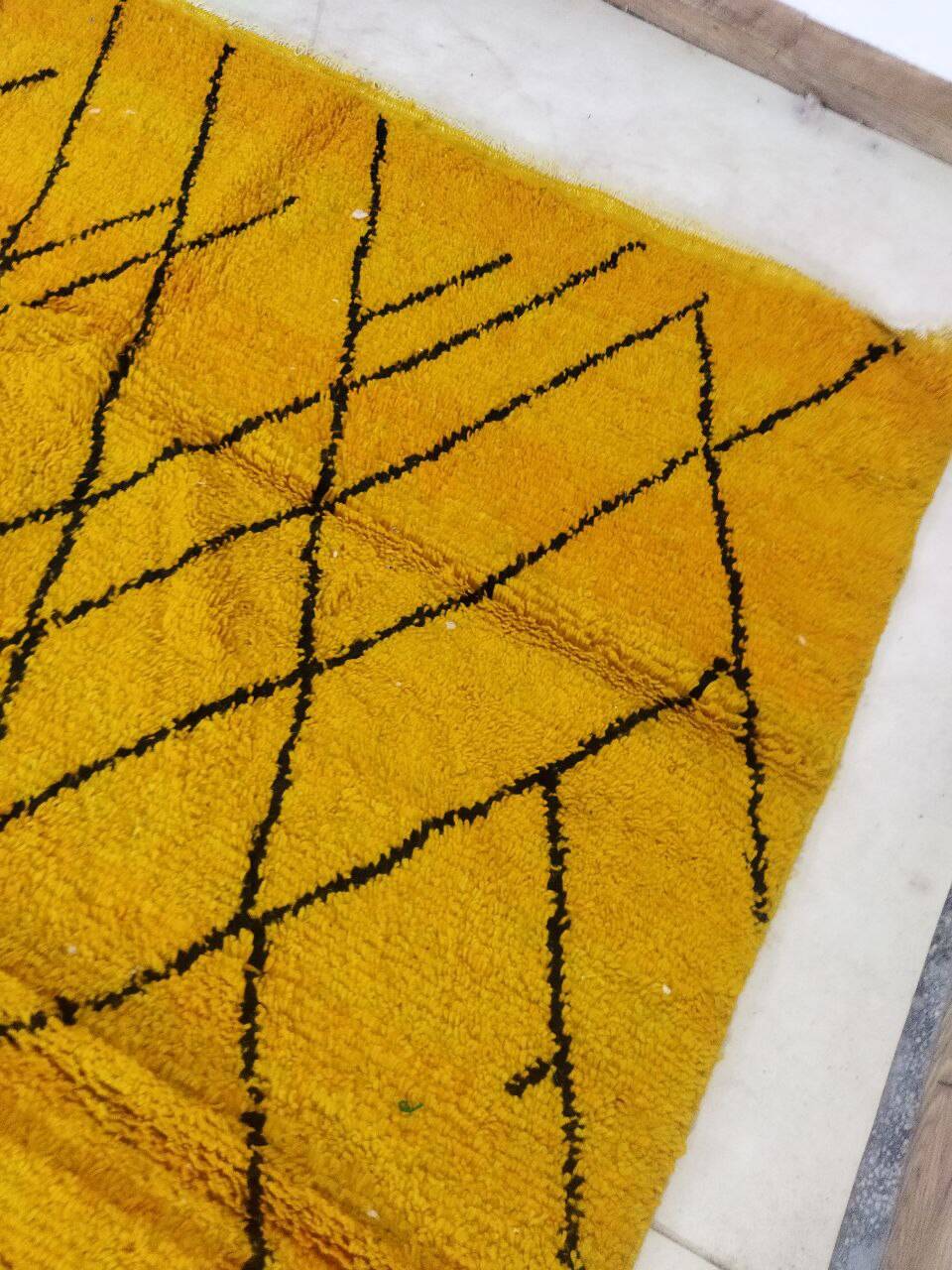 Handmade Moroccan Berber rug 290 X 195 CM