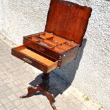 Meuble travailleuse à compartiment en bois Napoléon III