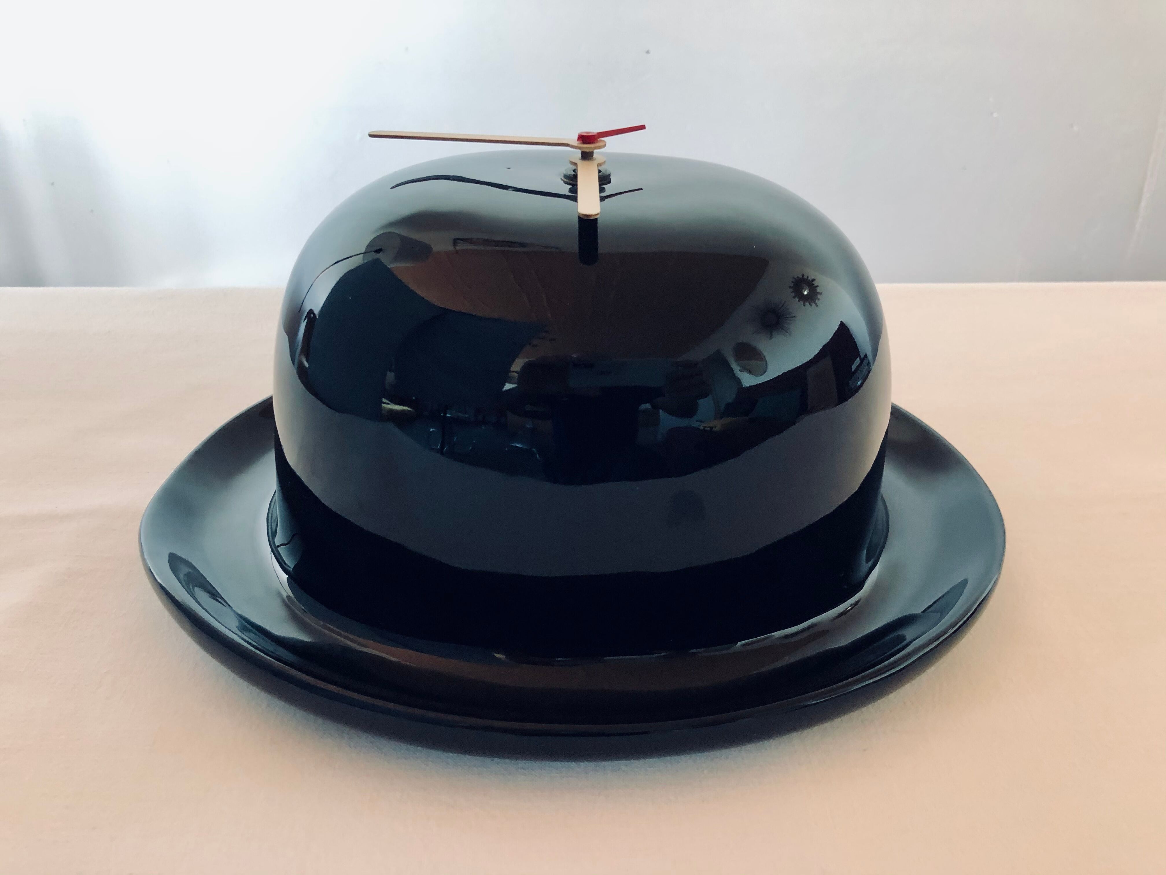 Chaplin hat wall clock