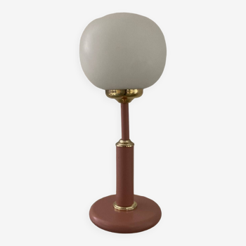 Lampe vintage en métal et opaline années 70