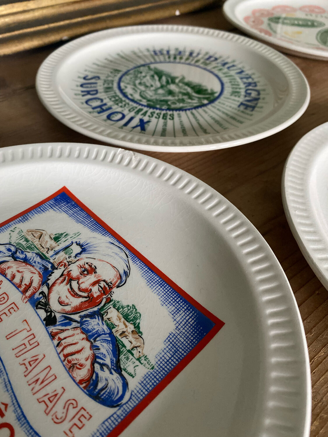 Set of 5 vintage plates Cheeses from France Saint Amand