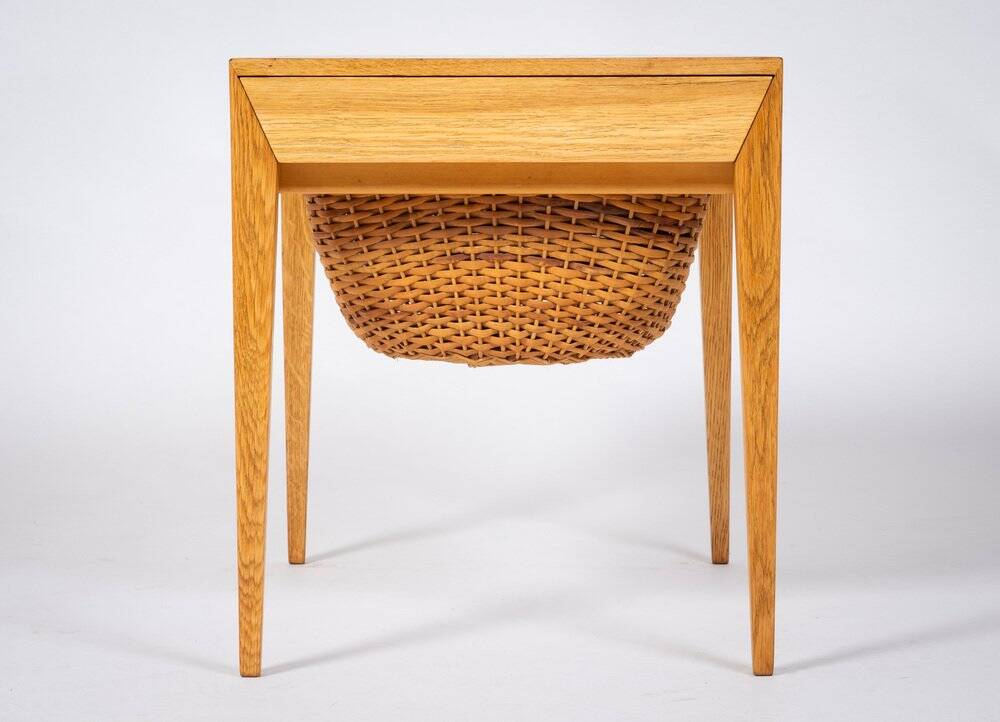 Table d'Appoint en Chêne par Severin Hansen pour Haslev, 1950s