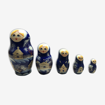 Series of 5 Russian dolls