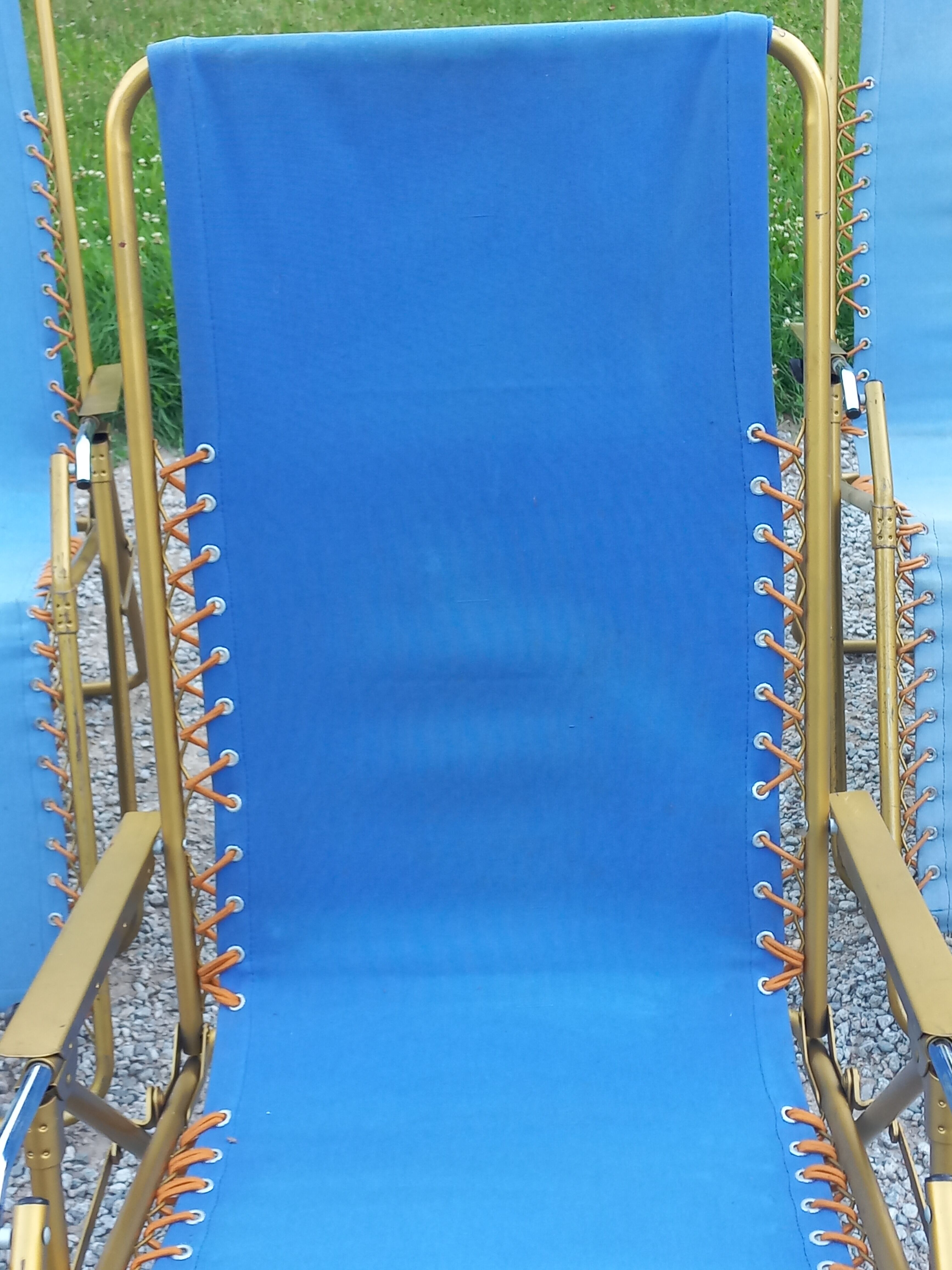 Set of 3 vintage lafuma sun loungers canvas and tubes + table