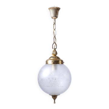 Vintage frosted glass and gold metal suspension globe, 1960s-1970s.