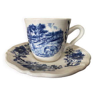 Cup and saucer earthenware Sarreguemines D.V. country décor and blue flowers