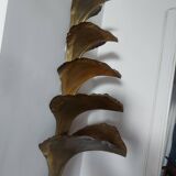 Wall lamp design in gilded metal, leaf décor