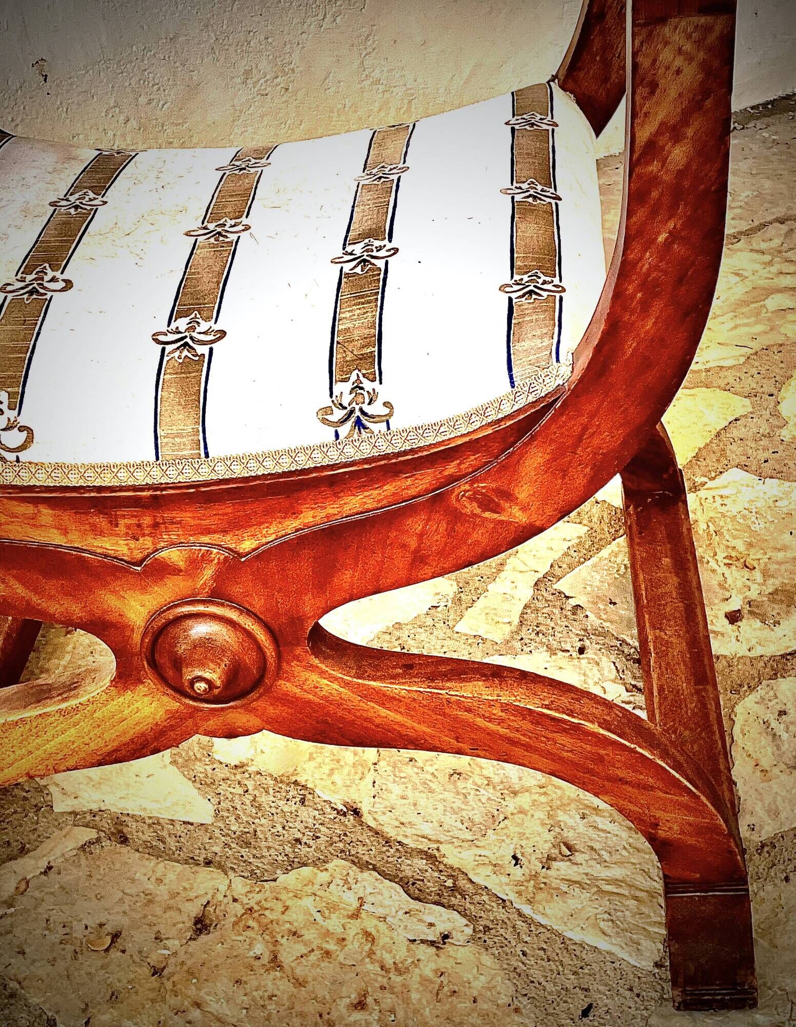 French Empire mahogany office chair with carved detail in the shape of