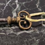 Buffet style Renaissance in mahogany with marble top – 19th century