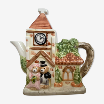 Decorative teapot vintage 80s church and bride and groom