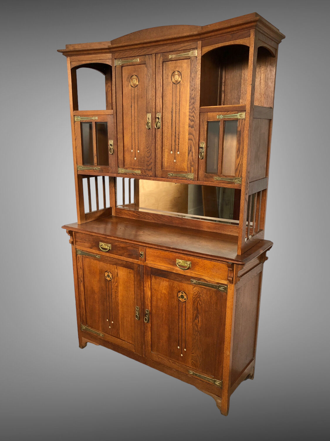 Art Nouveau china cabinet by Gustave Serrurier Bovy