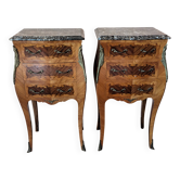 Paire de tables de chevet de style Louis XV