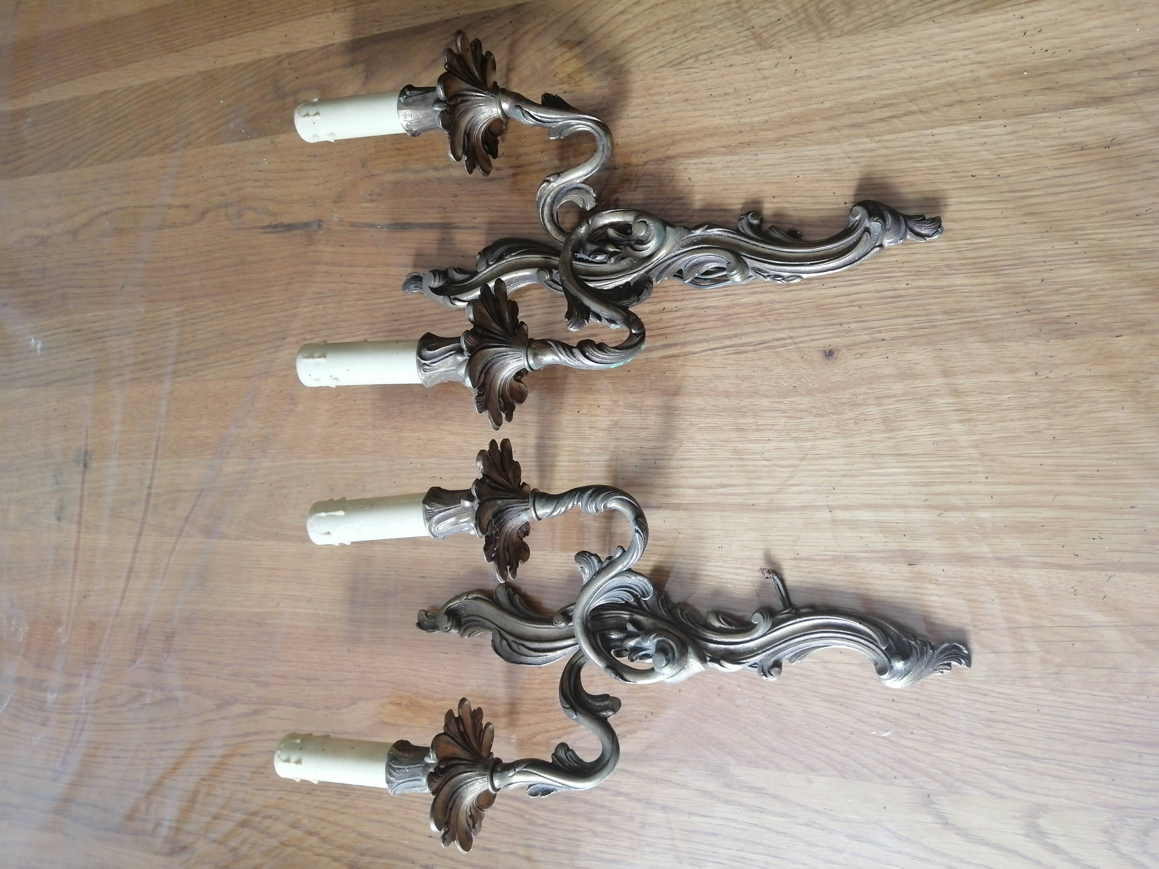 Pair of louis xv rocaille style bronze wall lights