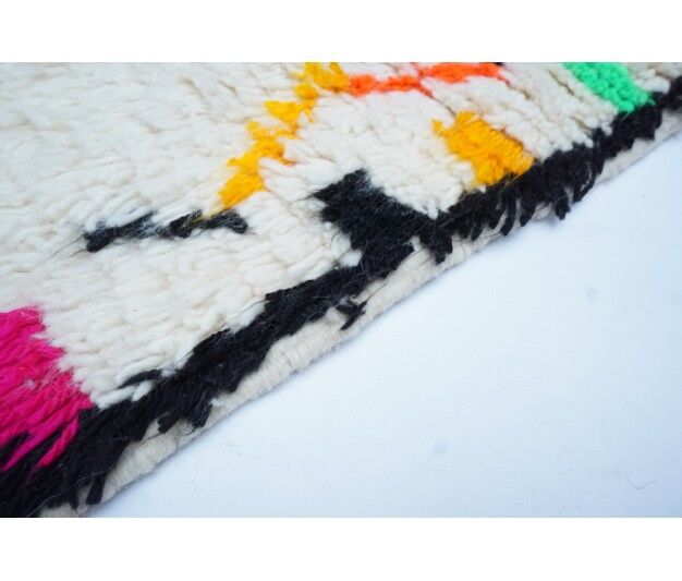 Colorful Berber carpet 208x140cm
