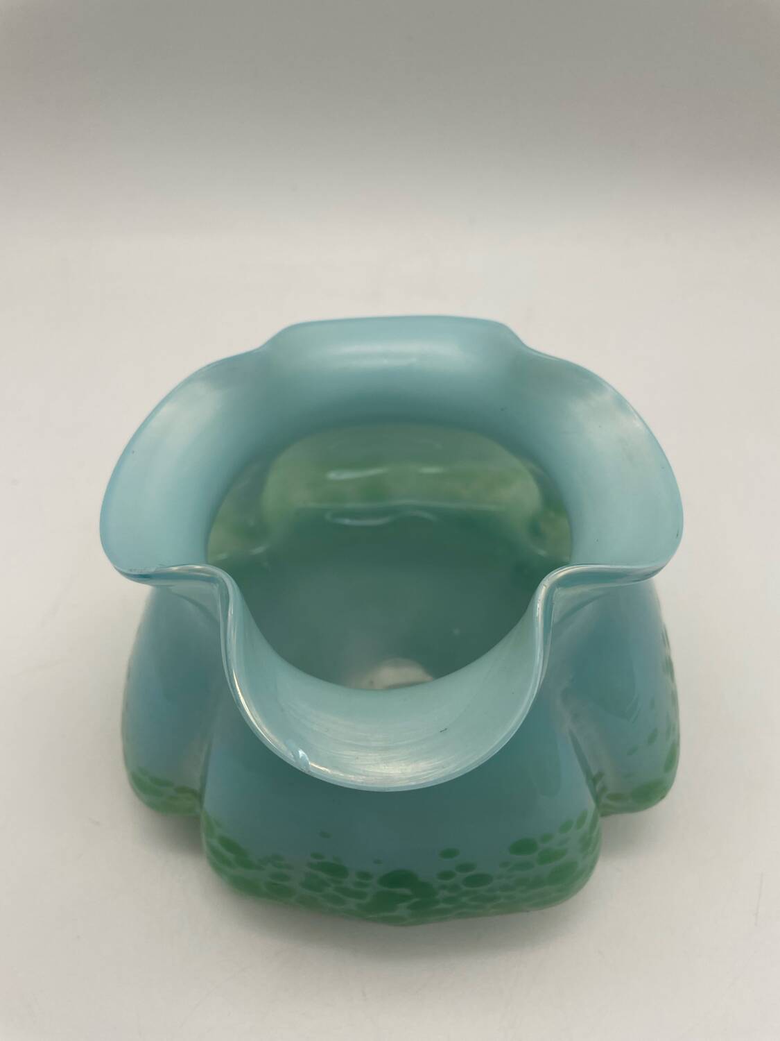 Butterfly vase in iridescent glass, Loetz, Kralik, Art Nouveau