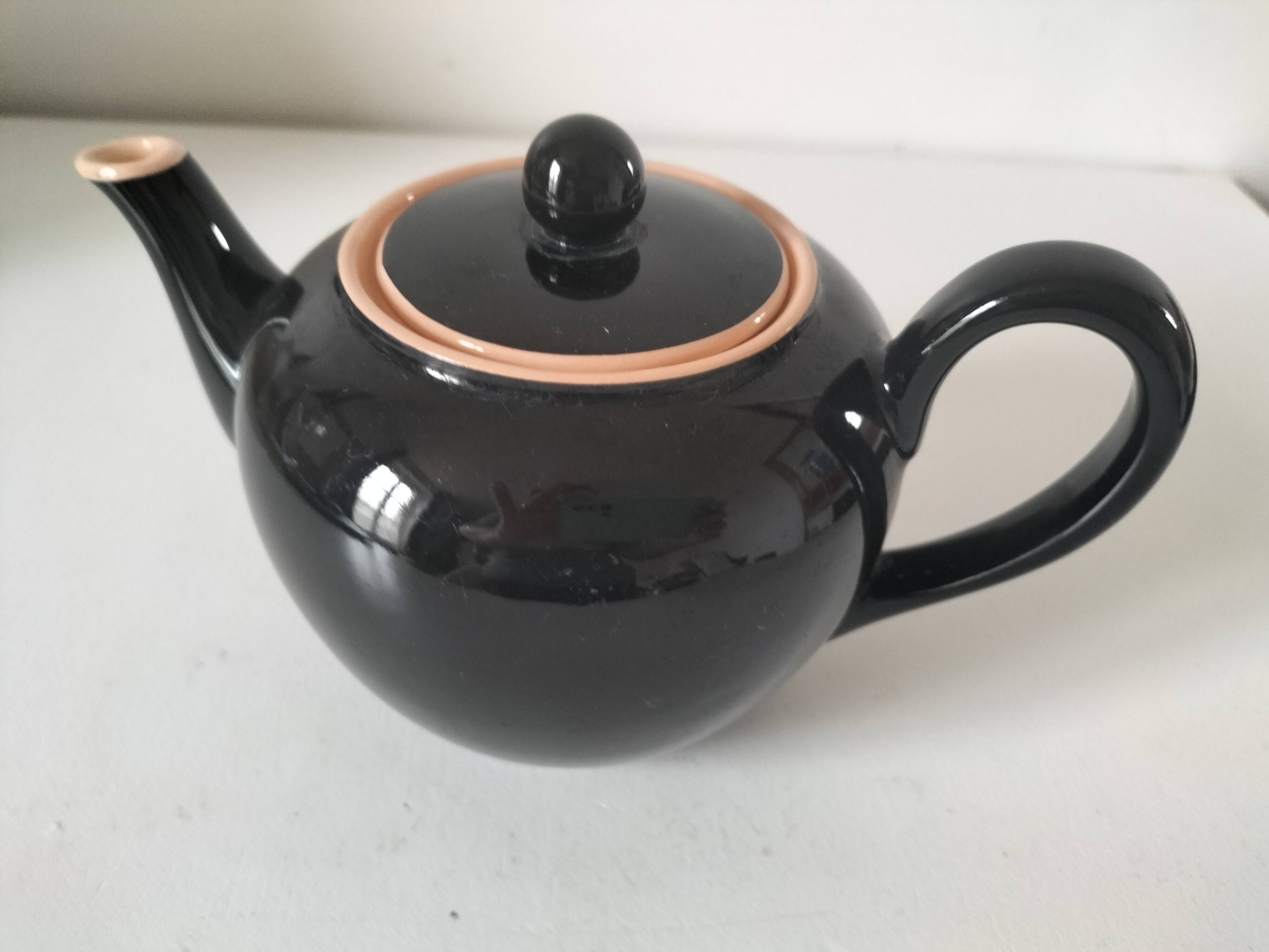 Vintage Biarritz Villeroy & Boch Mettlach teapot, black & salmon