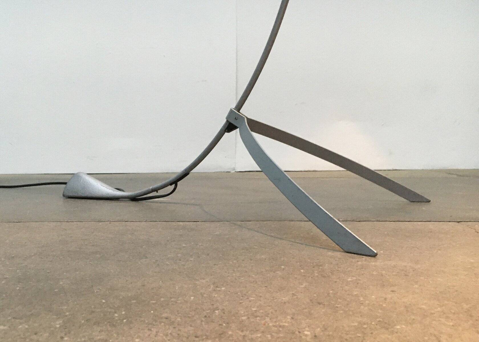 Titania Terra floor lamp, postmodern Italian design by Alberto Meda and Paolo Rizzatto for Luceplan.